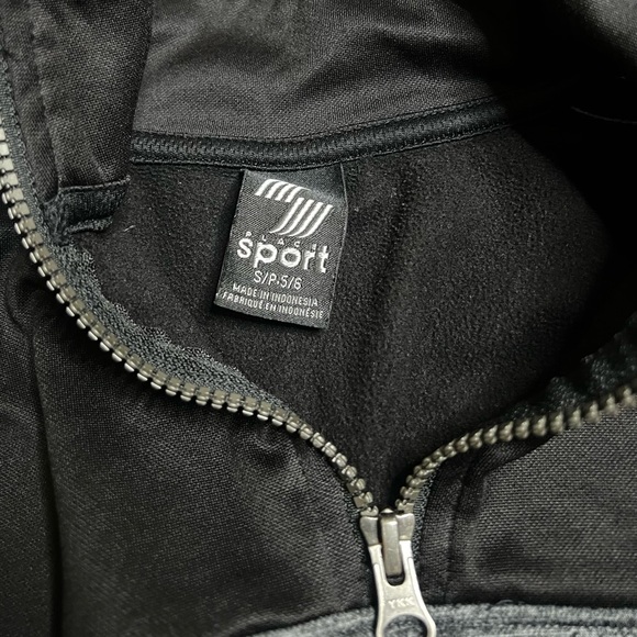 The Children's Place Black and Gray Kids Jogger Set - Picture 3 of 6